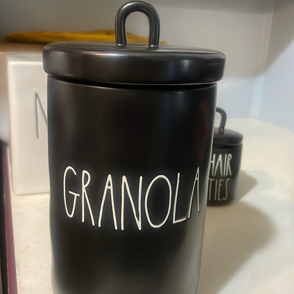 Rae Dunn Granola